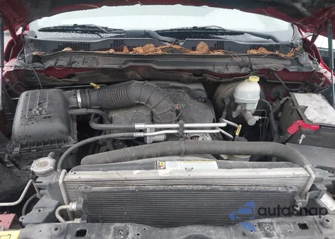 2010 Dodge Ram 1500 Slt/Sport/Trx z USA, uszkodzony, nr VIN 1D7RB1GT2AS122331